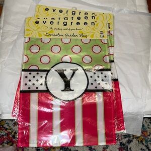 Decorative outdoor flag lot(4)